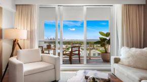 Luxurious Private Condo at 1 Hotel & Homes - 1545